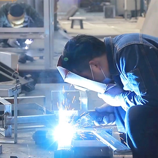 Sudare șasiu și cadru